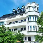 بيت ضيافة White House