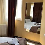 بيت ضيافة White House 4*