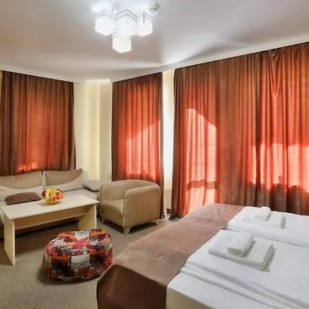 The White House Otel