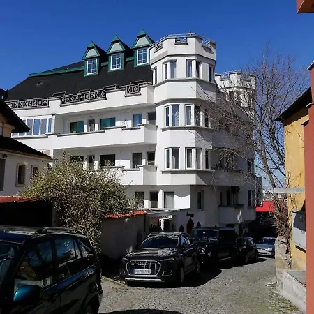 게스트하우스 The White House 플로브디프