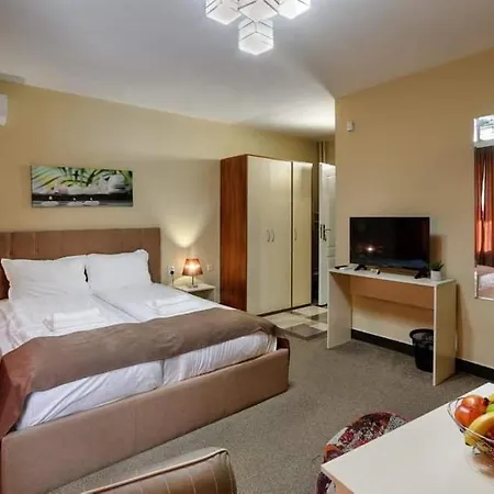 The White House فندق بلوفديف