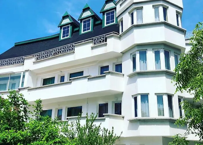 게스트하우스 The White House