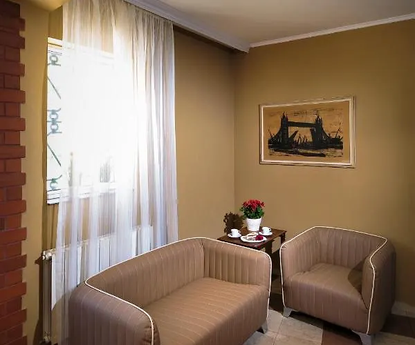 The White House 4* 플로브디프