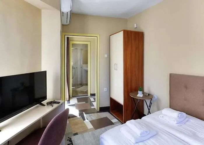 The White House 招待所