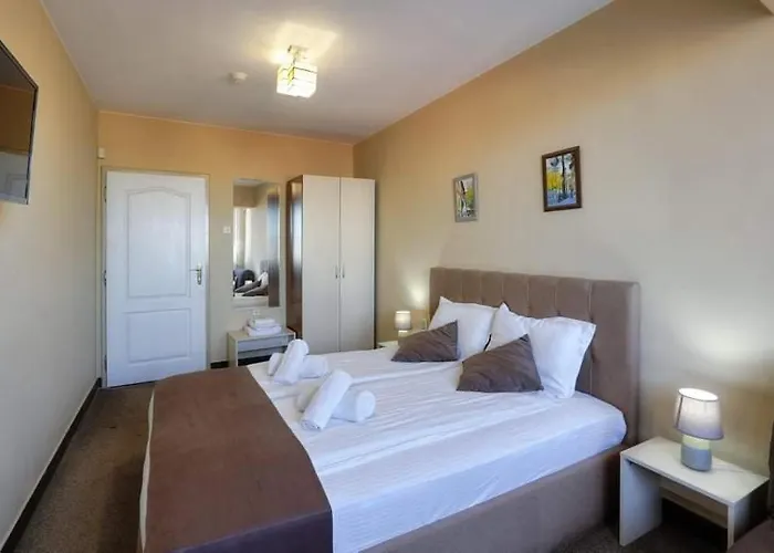 The White House 普罗夫迪夫